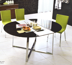 Lavatórios, cadeiras modernas da sala de jantar, jantando cadeiras