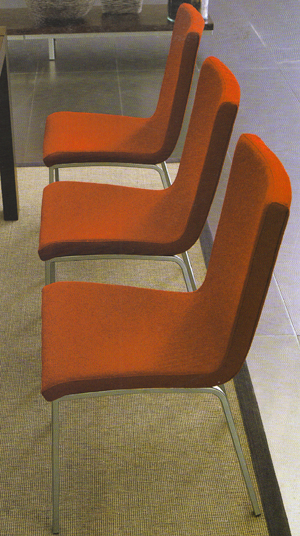 Lavatórios, cadeiras modernas da sala de jantar, jantando cadeiras