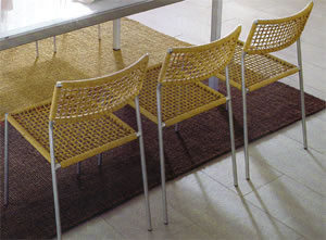 Lavatórios, cadeiras modernas da sala de jantar, jantando cadeiras