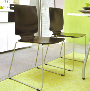 Lavatórios, cadeiras modernas da sala de jantar, jantando cadeiras